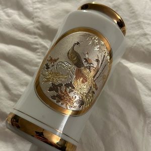 VTG porcelain Chokin Art vase. Rare find, made in Japan. Artist unknown. 24 k